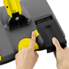 Compact sweeper EB 30/1: Easy battery replacement