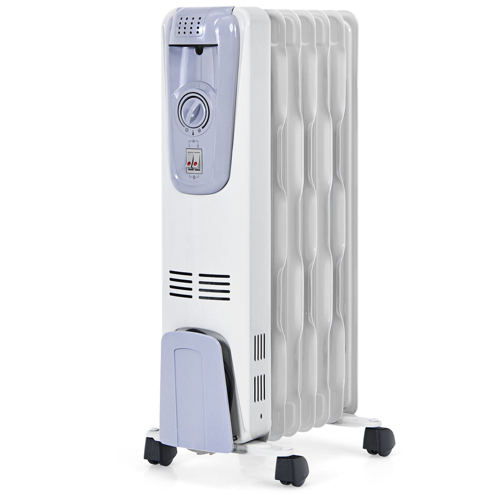 1500W oil-filled radiator with adjustable thermostat and 4 wheels for easy movement, ideal for living room or bedroom.