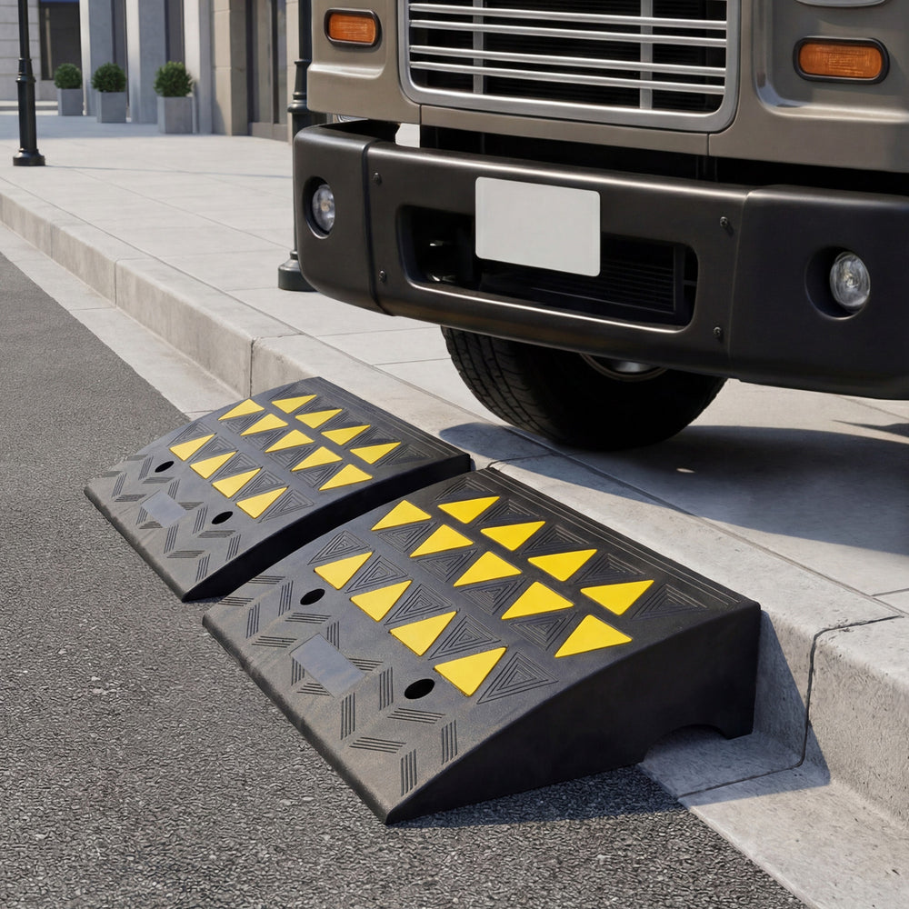 2 Pcs Driveway Threshold Ramps with 5/6 Inch Rise for Medium Trucks-M - Gallery View 1 of 10