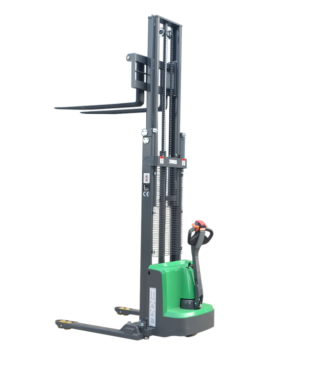 Ekko Lithium Straddle Stacker 119" Lift Height 2800 lbs. Capacity EB13E-LI New