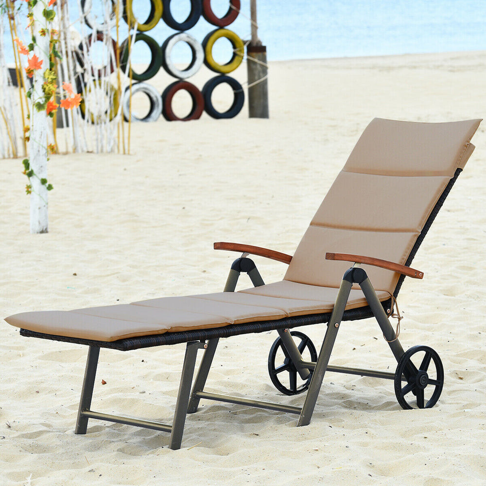Outdoor Chaise Lounge Chair Rattan Lounger Recliner Chair - Gallery View 1 of 11