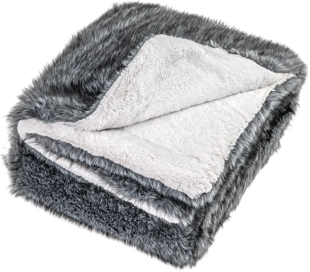 Gray 740GSM soft plush fuzzy luxury faux wolf fur blanket, double-sided with fleece, ideal for sofas and beds.