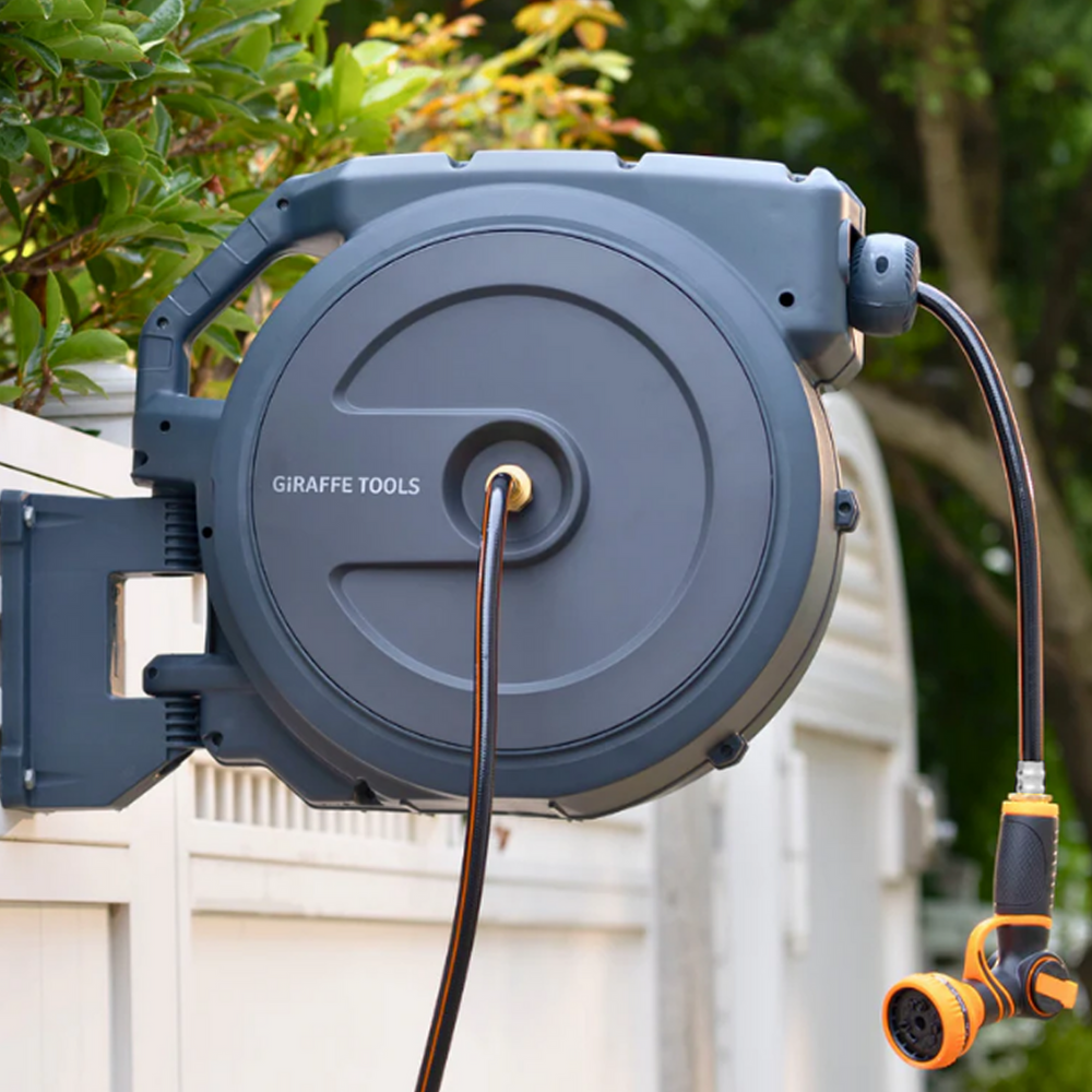 Giraffe Tools Retractable Garden Hose Reel 5/8in-90ft New