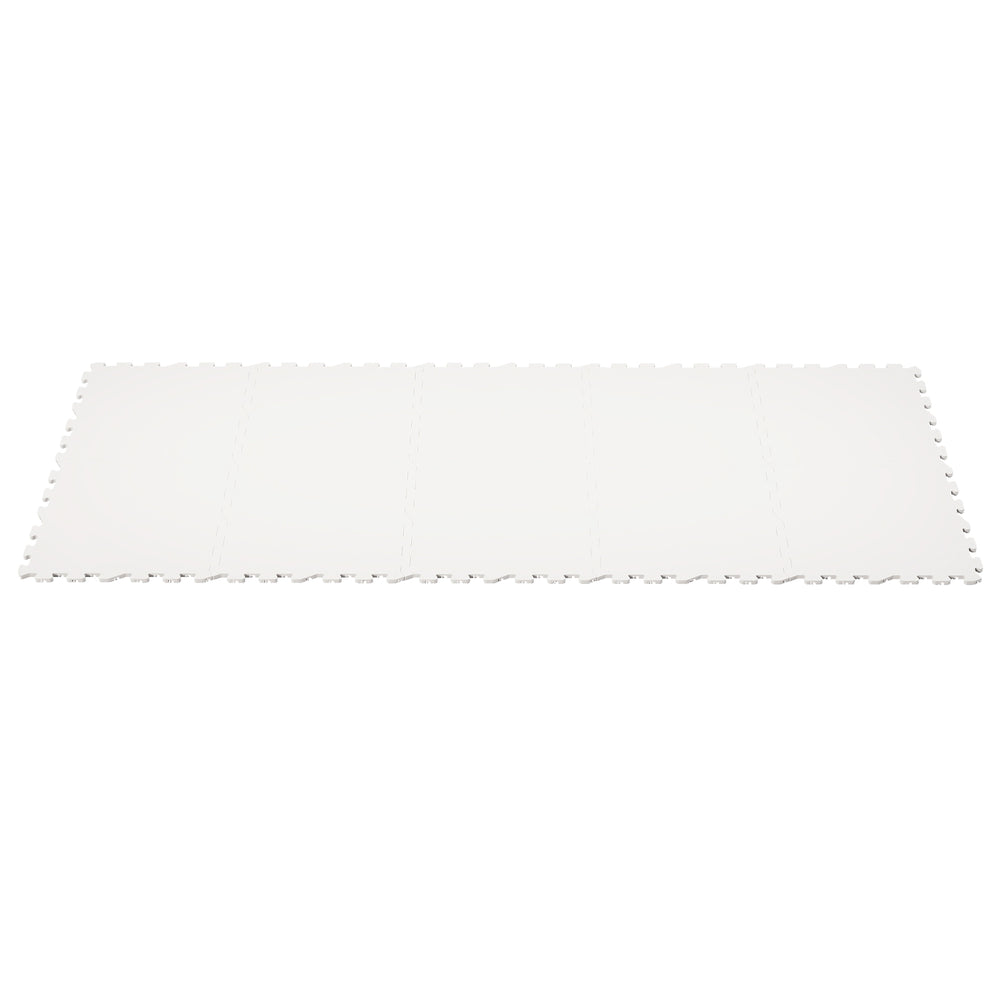 Hockey flooring tiles in white, made of UHMW-PE, ideal for training and easy to assemble for indoor or outdoor use.