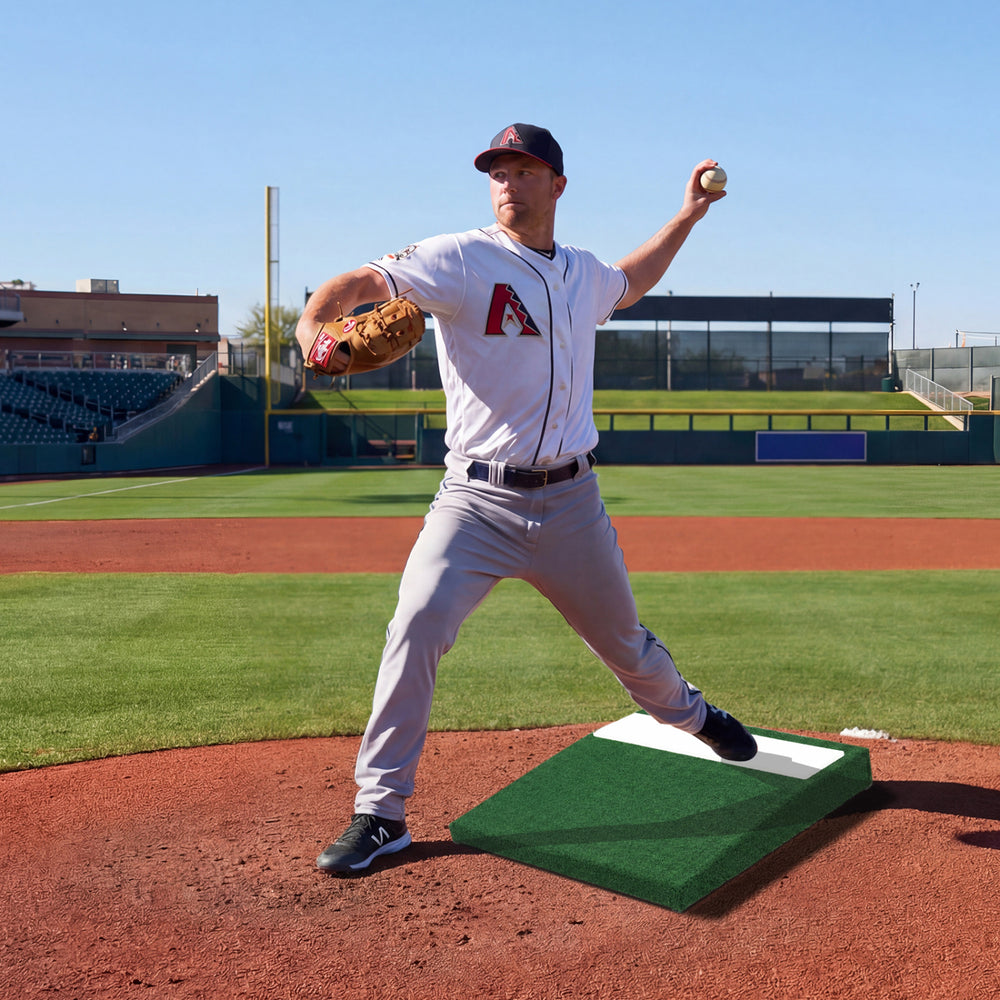Portable pitching mound with EVA carry handle, featuring synthetic turf for traction, ideal for pitchers of all skill.