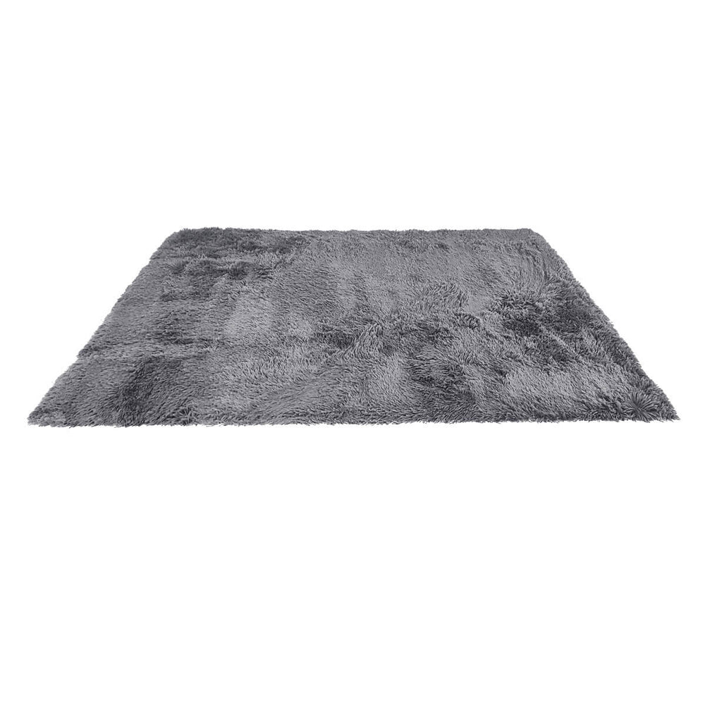 Soft gray 4x6 feet shag rug with non-slip grip dots, perfect for living room or bedroom decor and easy to maintain.