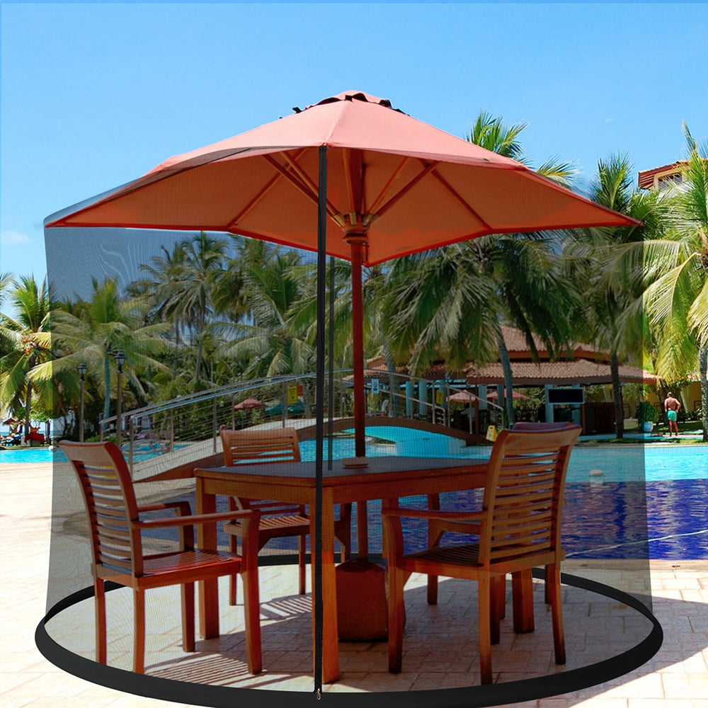 Mosquito net screen for 9-10 ft umbrellas, showcasing red color and zippered entrance, perfect for outdoor gatherings.