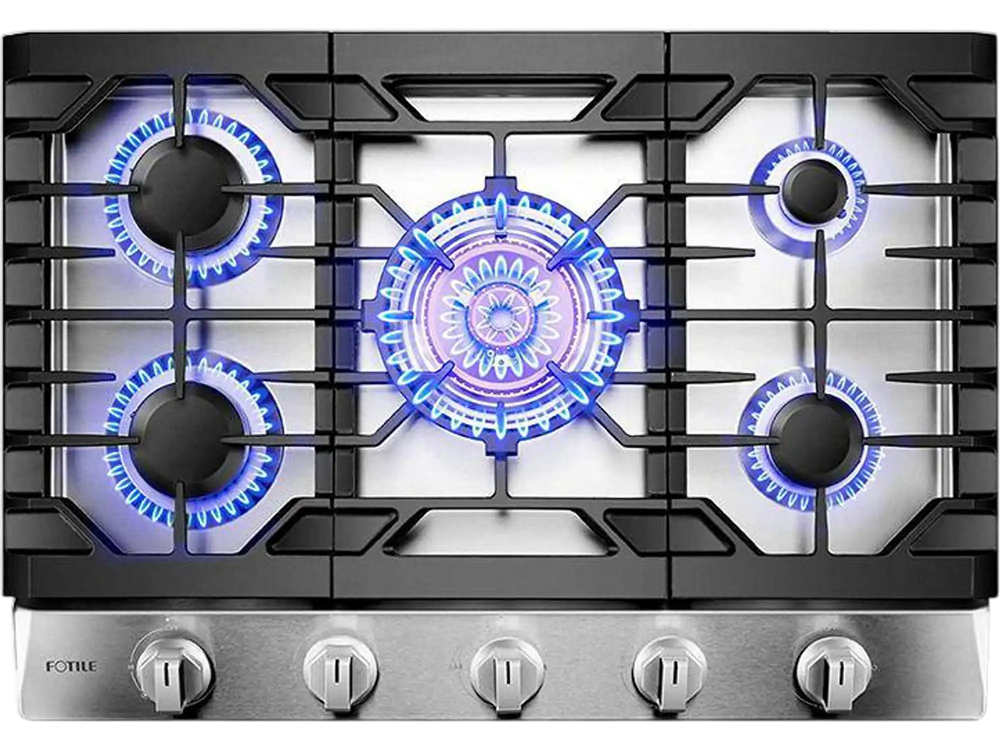 FOTILE 30-inch Tri-Ring stainless steel gas cooktop GLS30501, burners lit