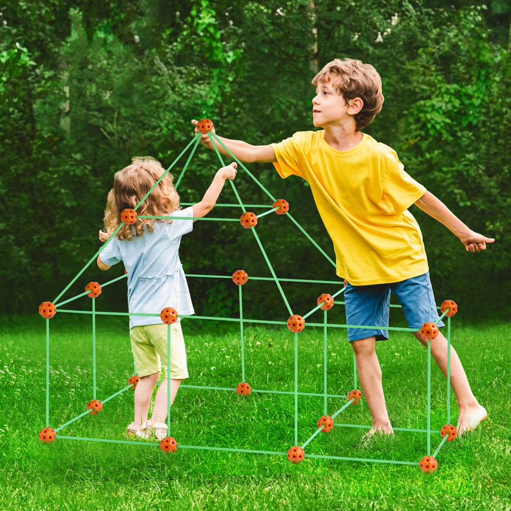 VEVOR Fort Building Kit for Kids, 85PCS Glow in The Dark STEM Building Toys, Educational Gift for 4 5 6 7 8+ Year Old Boys & Girls, Indoor Outdoor Play Tent Construction Toys with 55 Rods and 30 Balls