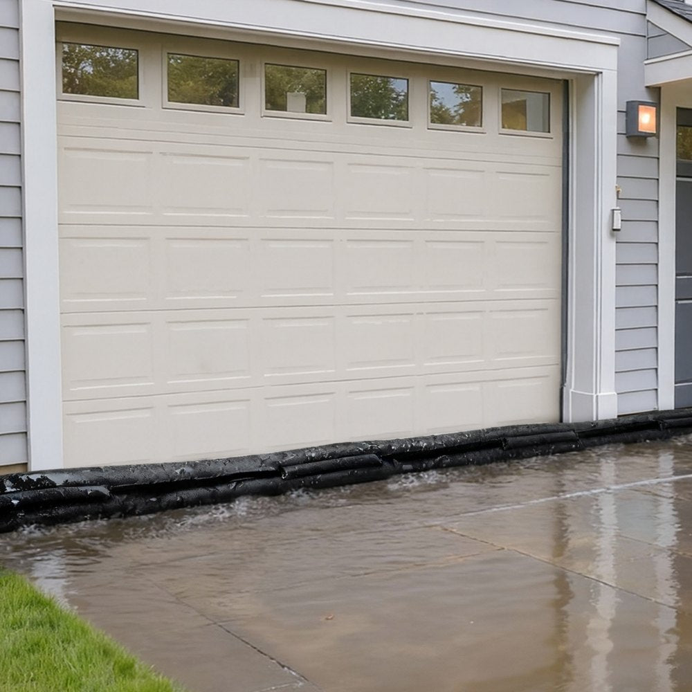 VEVOR Flood Barrier, 8 Pack, 1.6 x 1.4 ft Flood Bags Activated by Water, Reusable Water Absorbent Barrier, Sandless Sandbags Blockage, Flooding Prevention Bags for Home, Doorway, Basement, Garage