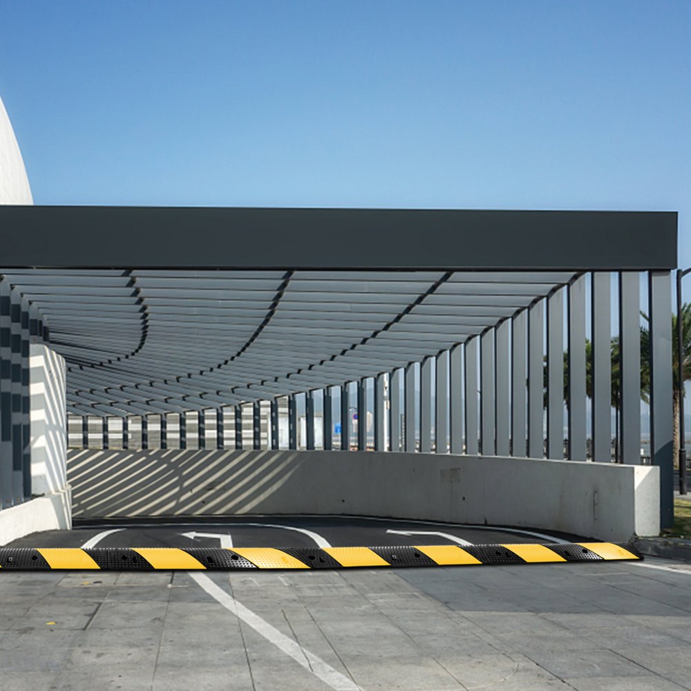 VEVOR Modular Rubber Traffic Speed Bump 2 Channel Cable Protector Ramp