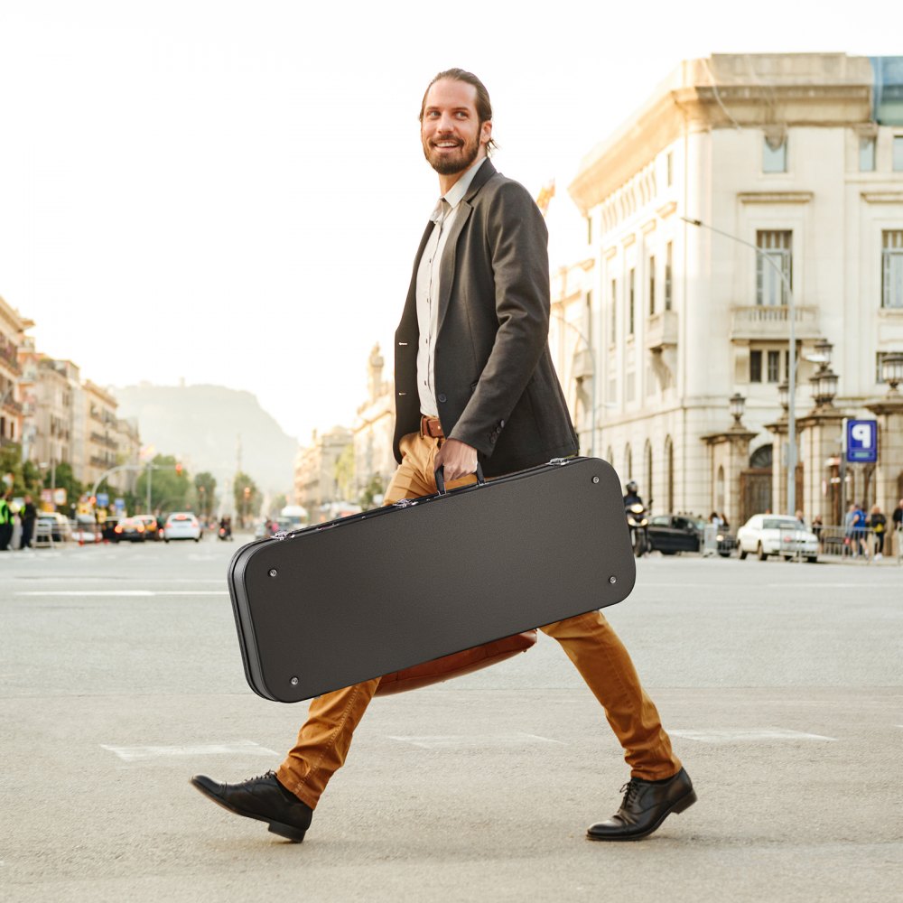 VEVOR Electric Guitar Hard Case, 43.11 in Rectangular Guitar Hard Case, With Lock Latch Keys Handle, PVC Padding Soft Lining Water-Resistant Hard Shell Guitar Cases, for 39 in Electric Guitars, Black