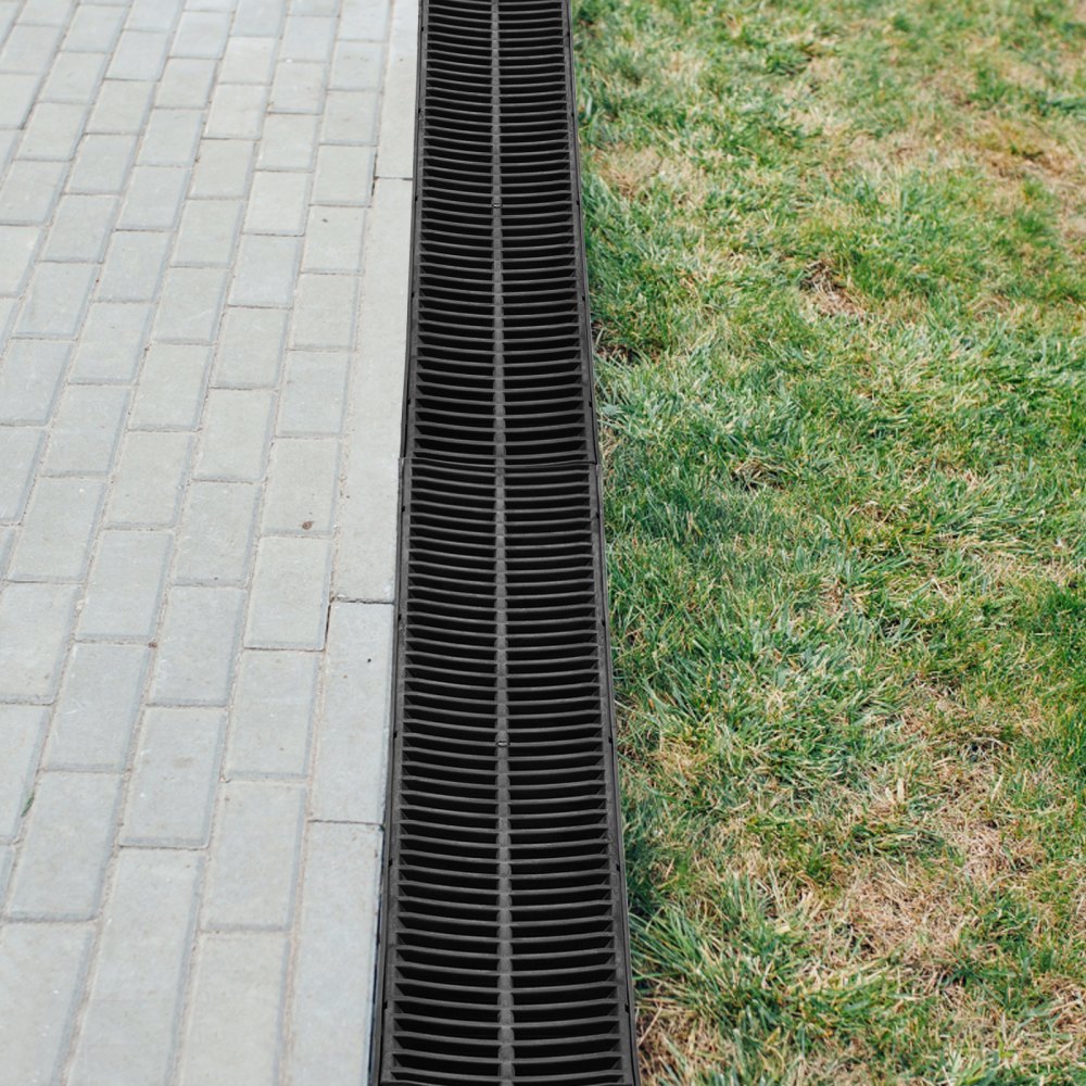 VEVOR Trench Drain System, Channel Drain with Plastic Grate, 5.7x3.1-Inch HDPE Drainage Trench, Black Plastic Garage Floor Drain, 4x39 Trench Drain Grate, with 4 End Caps, for Garden, Driveway-4 Pack