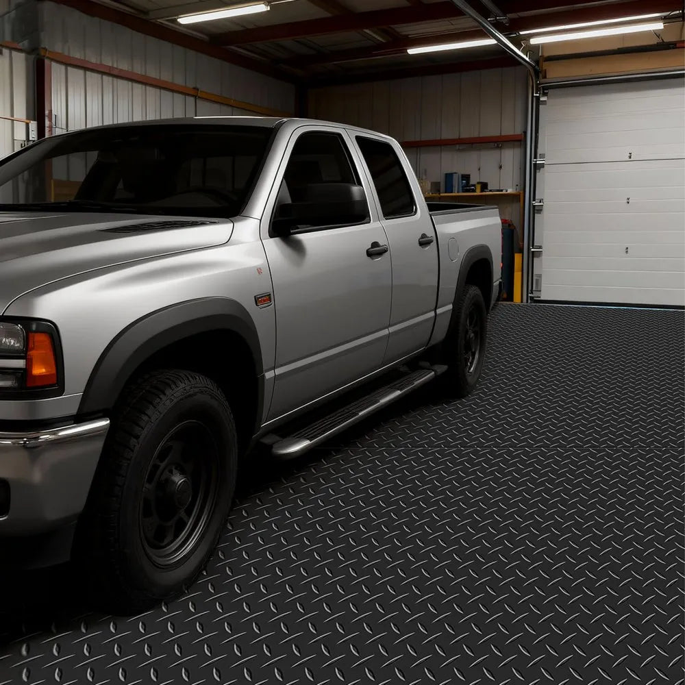 VEVOR Garage Floor Roll, 4 x 25 ft Garage Flooring Mat, 3 mm Thickened Rubber Diamond Plate Floor Protector Mat, Non-Slip, Wear-resist, Waterproof, Easy to Clean for Warehouse, Gyms,Trailer, Black