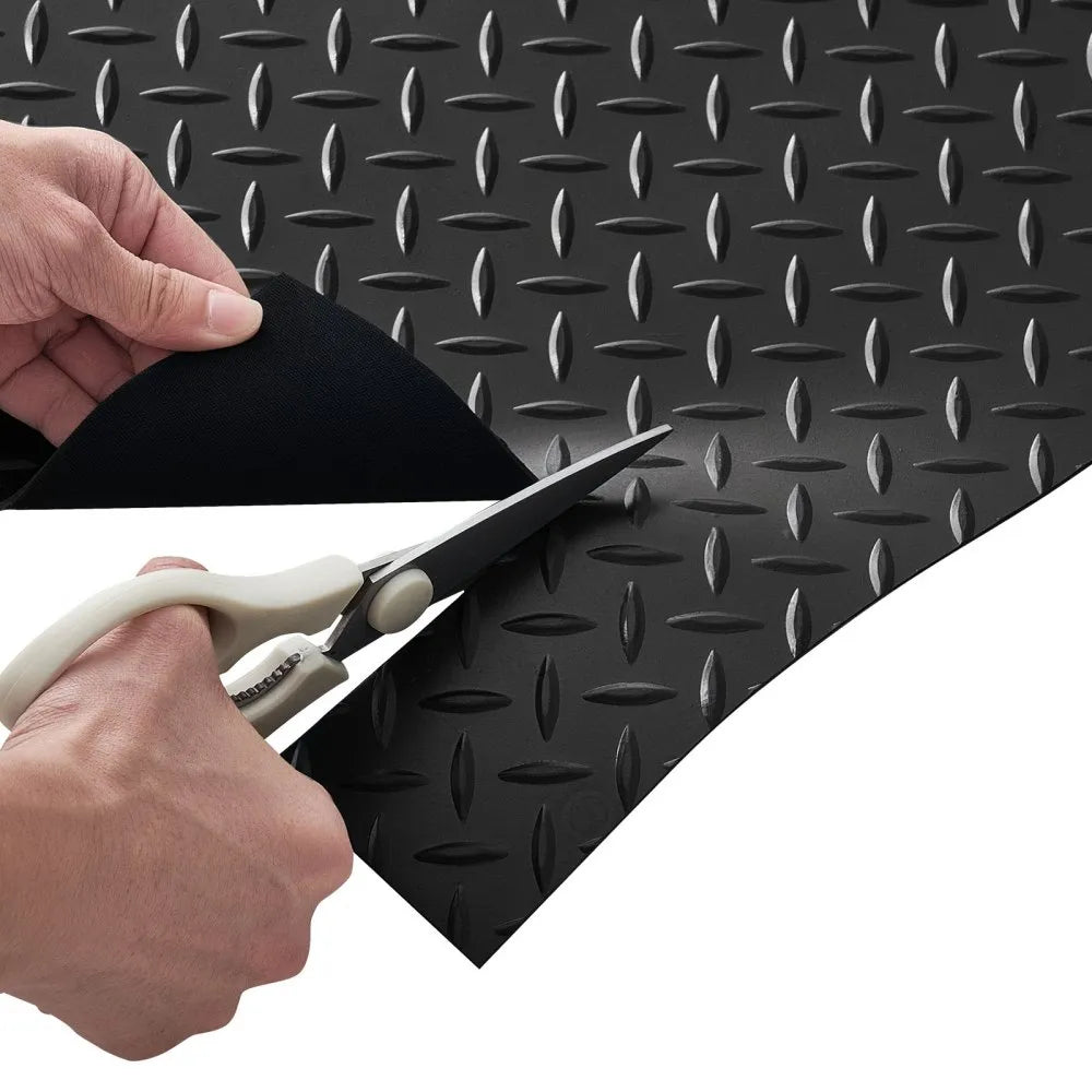 VEVOR Garage Floor Roll, 4 x 25 ft Garage Flooring Mat, 3 mm Thickened Rubber Diamond Plate Floor Protector Mat, Non-Slip, Wear-resist, Waterproof, Easy to Clean for Warehouse, Gyms,Trailer, Black