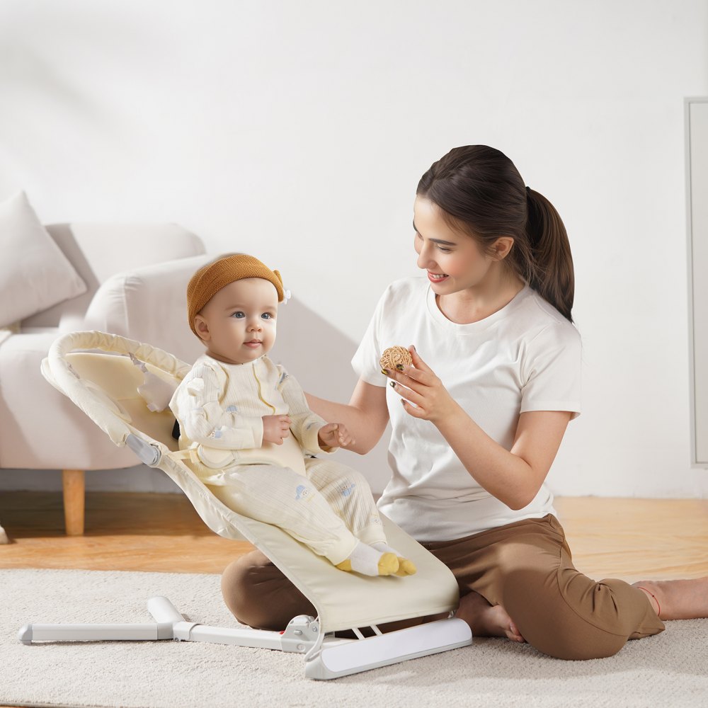 VEVOR Baby Bouncer, Folding Bouncer Seat for Babies 0-9 Months, Newborn Bouncer Chair with 2 Reclining Angles & Rotatable Toy Bar, Portable Infant Rocker with Carrying Bag for Indoors Outdoors, Beige