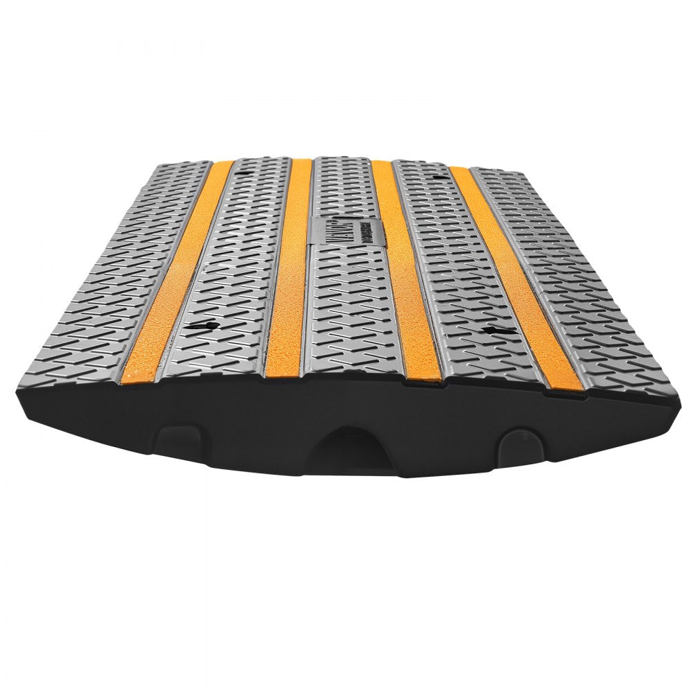 VEVOR Car Driveway Rubber Curb Ramp, 33069 lbs Load Capacity, 2.6 inch Rise Curbside Bridge Ramp with Yellow Reflective Strips, Suitable for Loading Dock, Warehouse, Garage, Sidewalk (1 Pack)