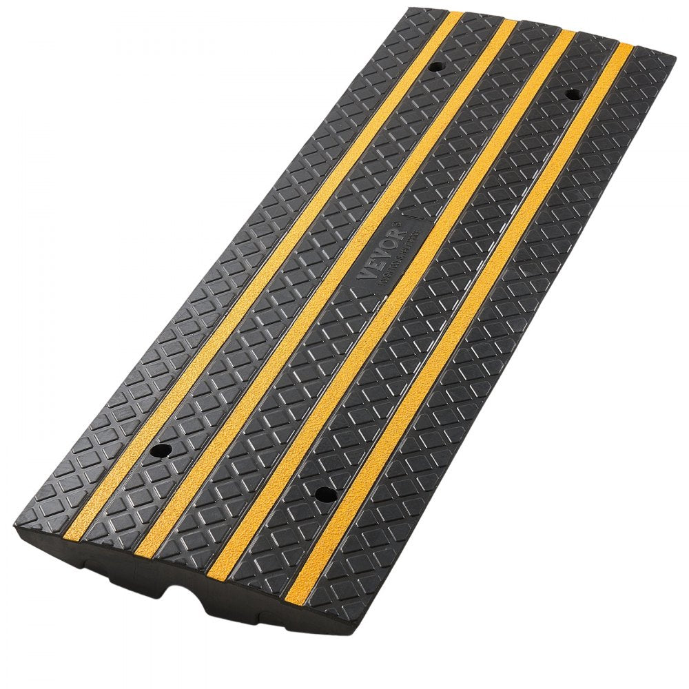 VEVOR Car Driveway Rubber Curb Ramp, 33069 lbs Load Capacity, 2.6 inch Rise Curbside Bridge Ramp with Yellow Reflective Strips, Suitable for Loading Dock, Warehouse, Garage, Sidewalk (1 Pack)