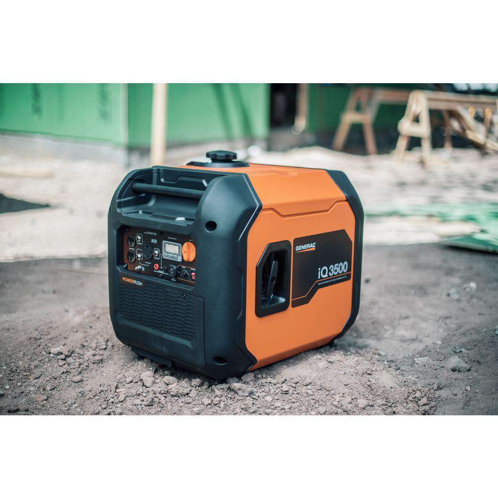 Generac IQ3500 3000/3500w Ultra Quiet Inverter Generator Scratch and Dent